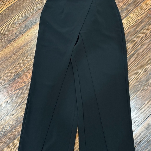 White House Black Market Strapless Split Leg Black Jumpsuit Sz 10 NWOT - Picture 7 of 11